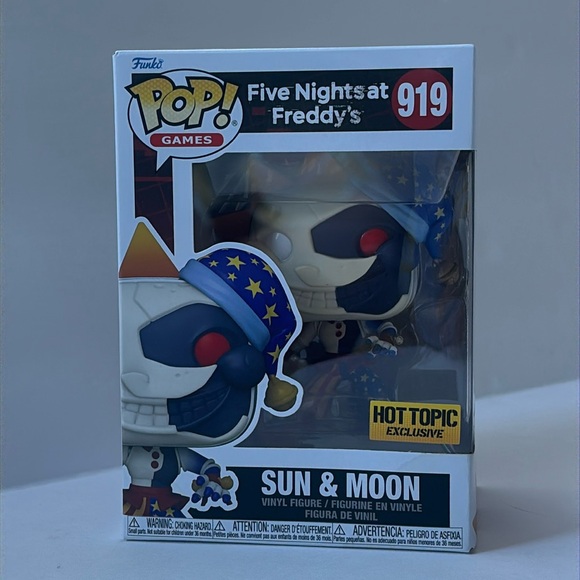 Funko Pop FNAF Sun & Moon #919 Hot Topic Exclusive Security Breach - Picture 1 of 6